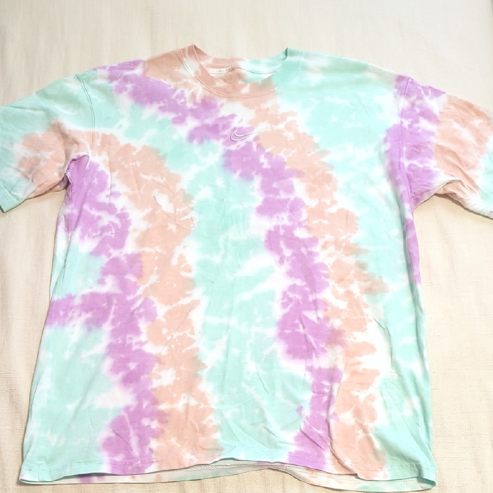 Nike Pastel Tie-Dye T-Shirt